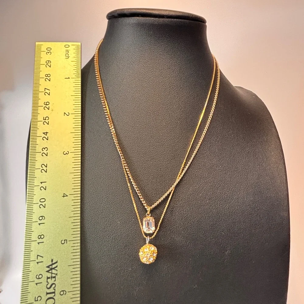 N/A vintage piece